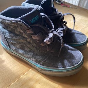 High top vans with checkered design. Kids’ size 12